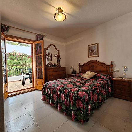 Apartamento Floral Urb.Las Marinas เบรา ภายนอก รูปภาพ